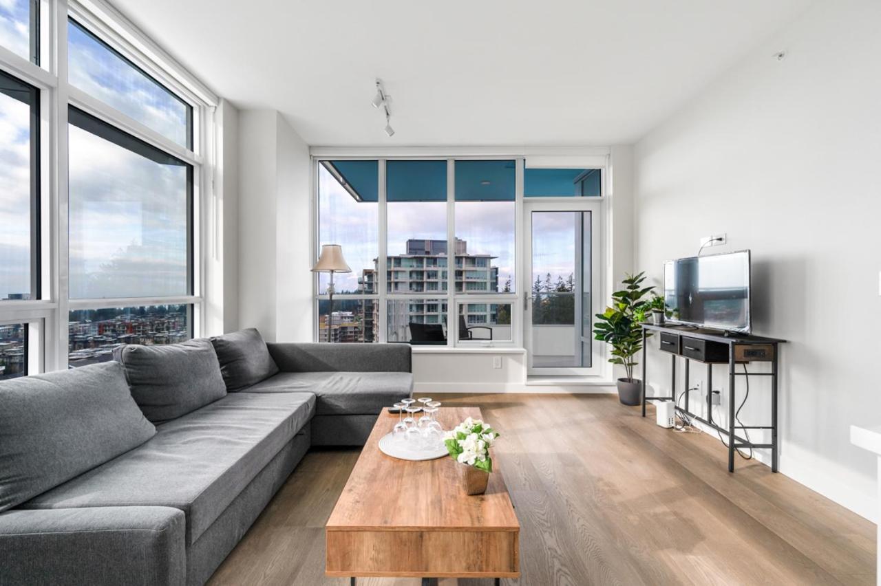 Urban Oasis: Stylish Apartment Retreat At Ubc Vancouver Ngoại thất bức ảnh